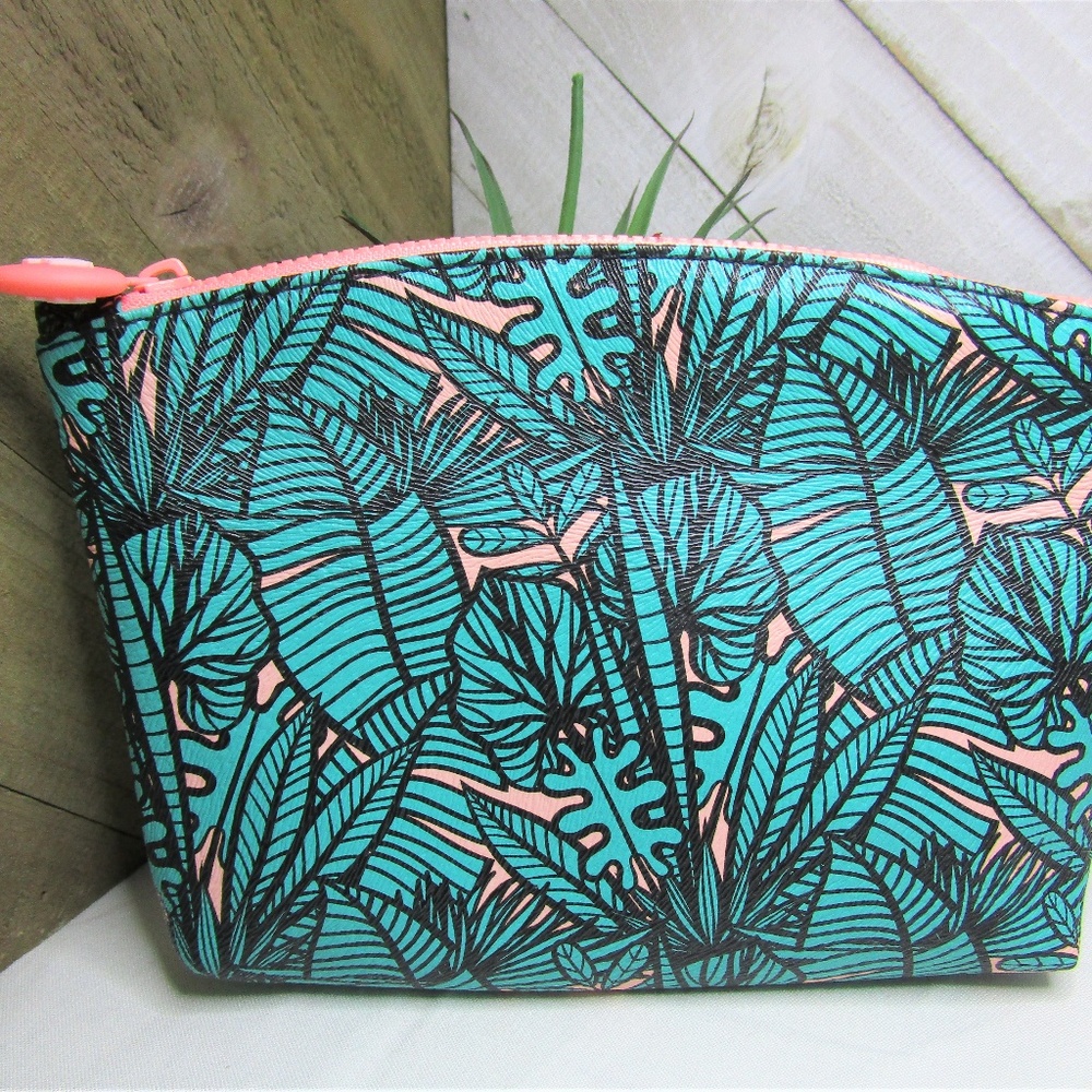 $2 Add-on - Ipsy Bag